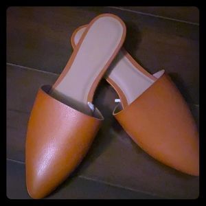 Pointed Toe Open Heel Flat Slide Mules